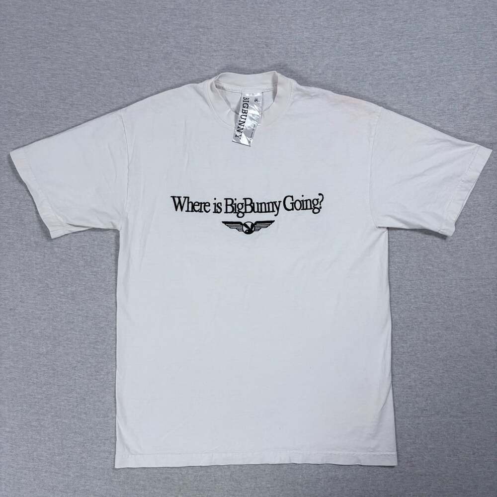 BIGBUNNY Where is BigBunny Going? White Graphic T-Shirt Medium
